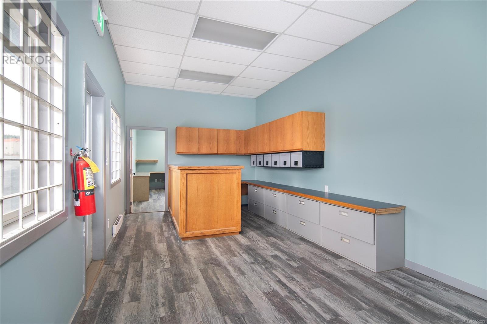 4550 Middle Point Dr Property Photo 17