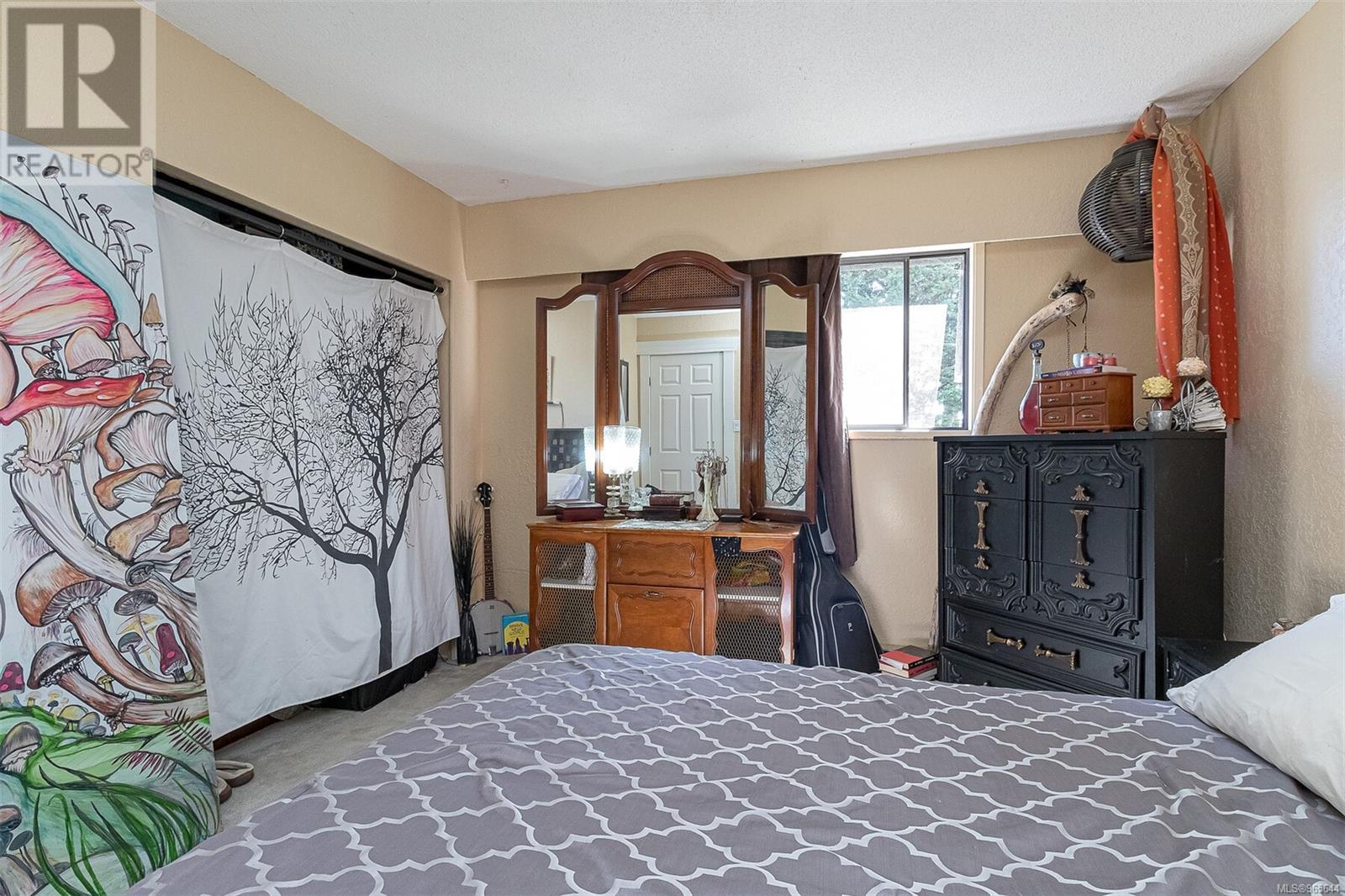 8 2045 Gatewood Rd Property Photo 19
