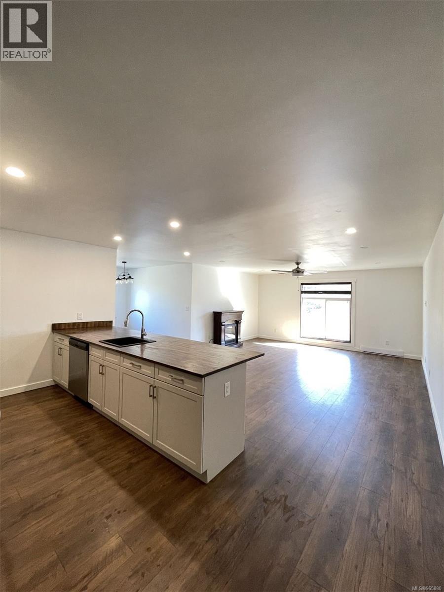 7295 Francis Rd Property Photo 13