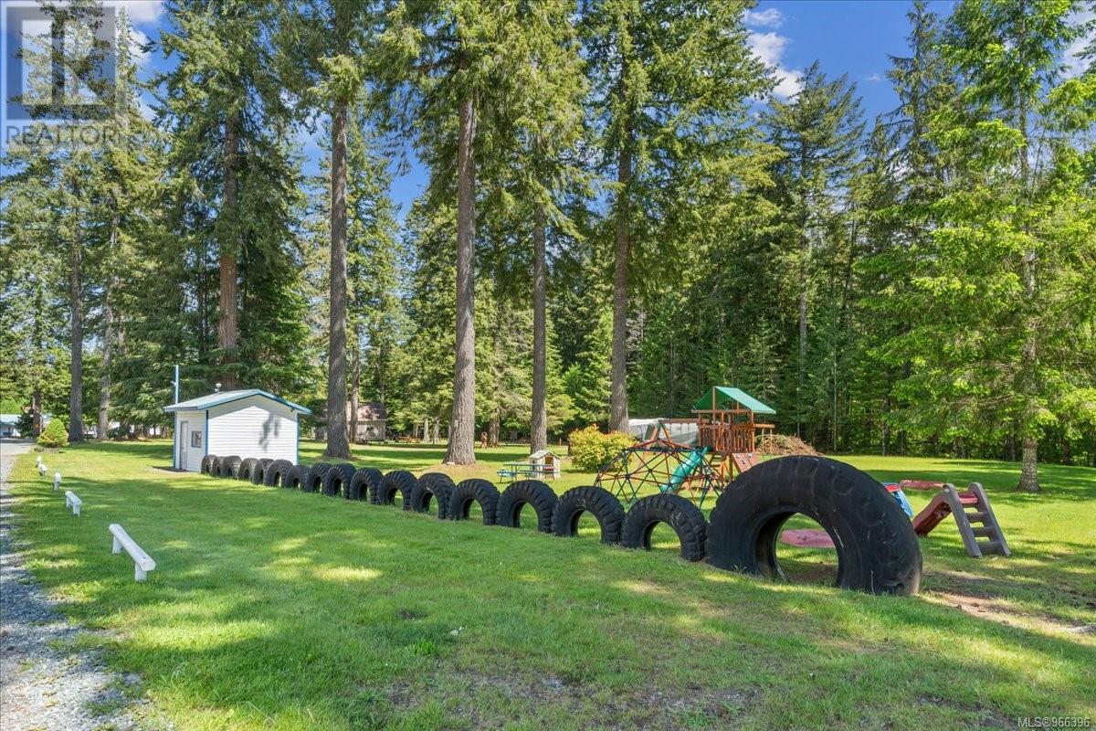 1546 Sayward Rd Property Photo 27