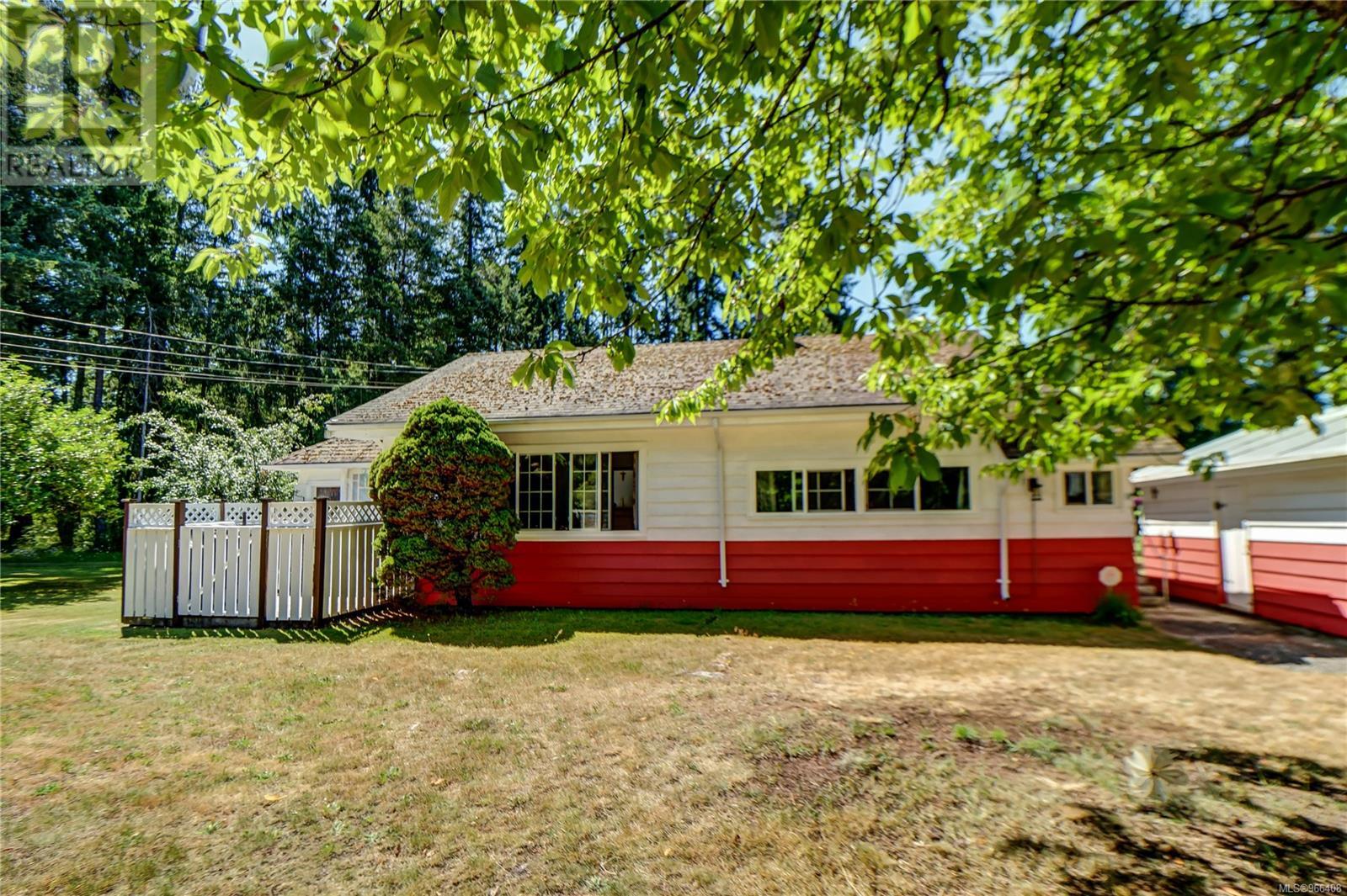 84 Hilliers Rd N Property Photo 27
