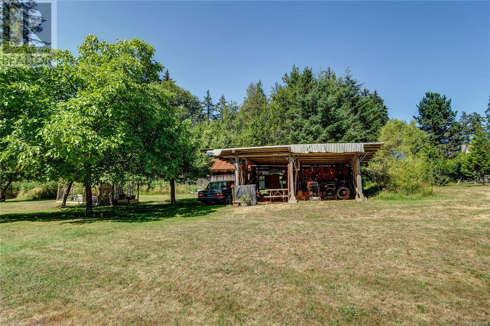 84 Hilliers Rd N Property Photo 29