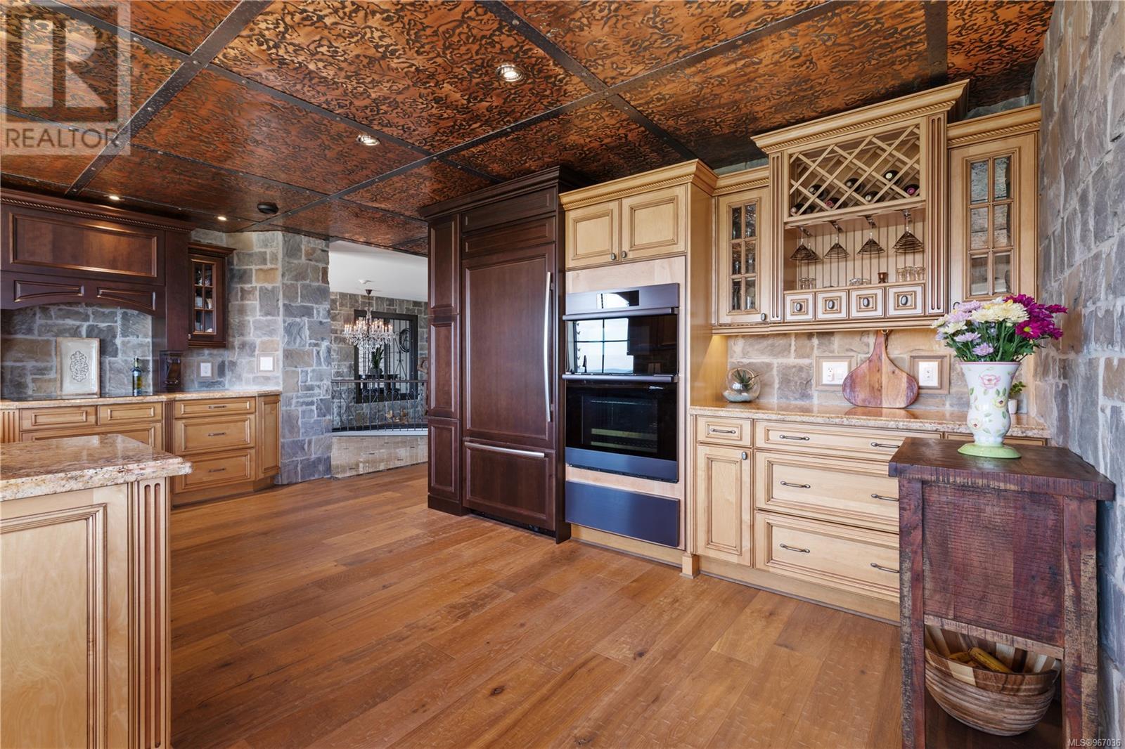 2230 Chelsea Pl Property Photo 6