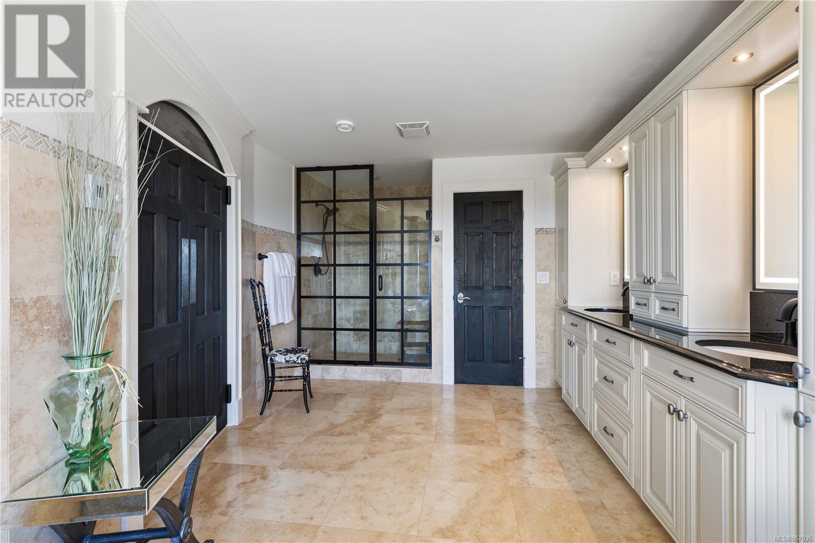 2230 Chelsea Pl Property Photo 14