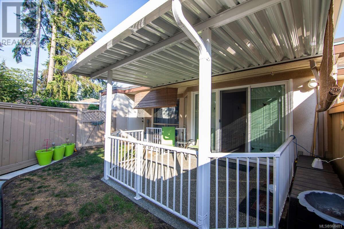 20 310 Pym St N Property Photo 37