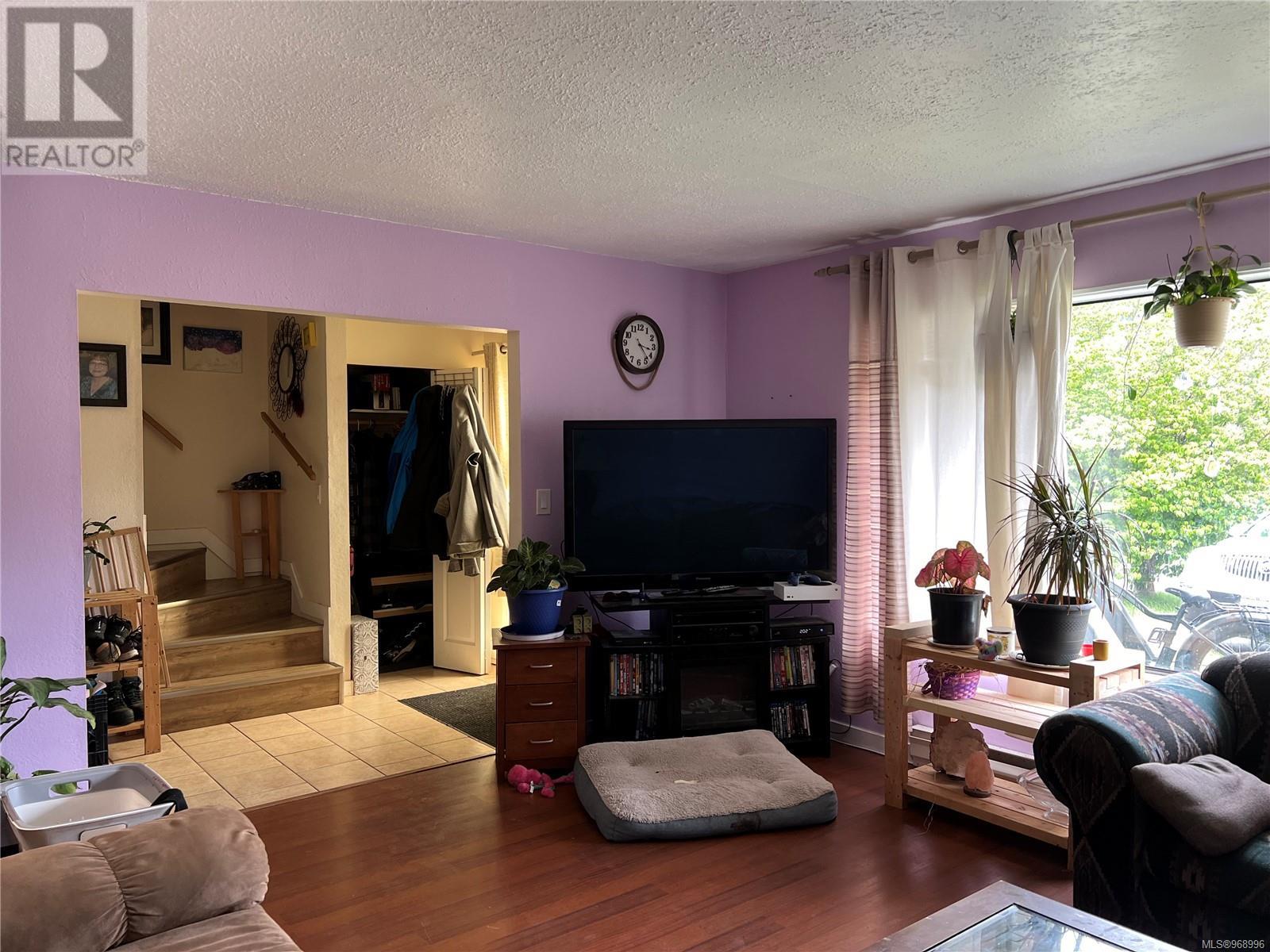 34 500 Muchalat Pl Property Photo 6