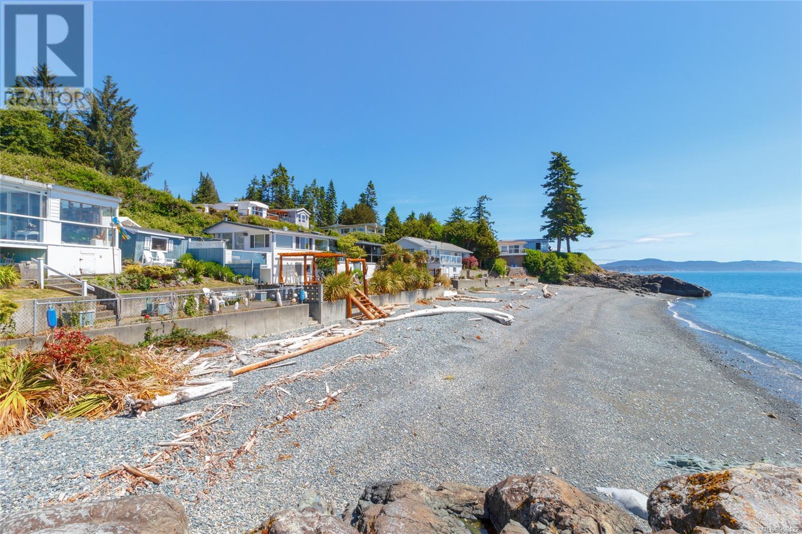 6 8177 West Coast Rd Property Photo 16