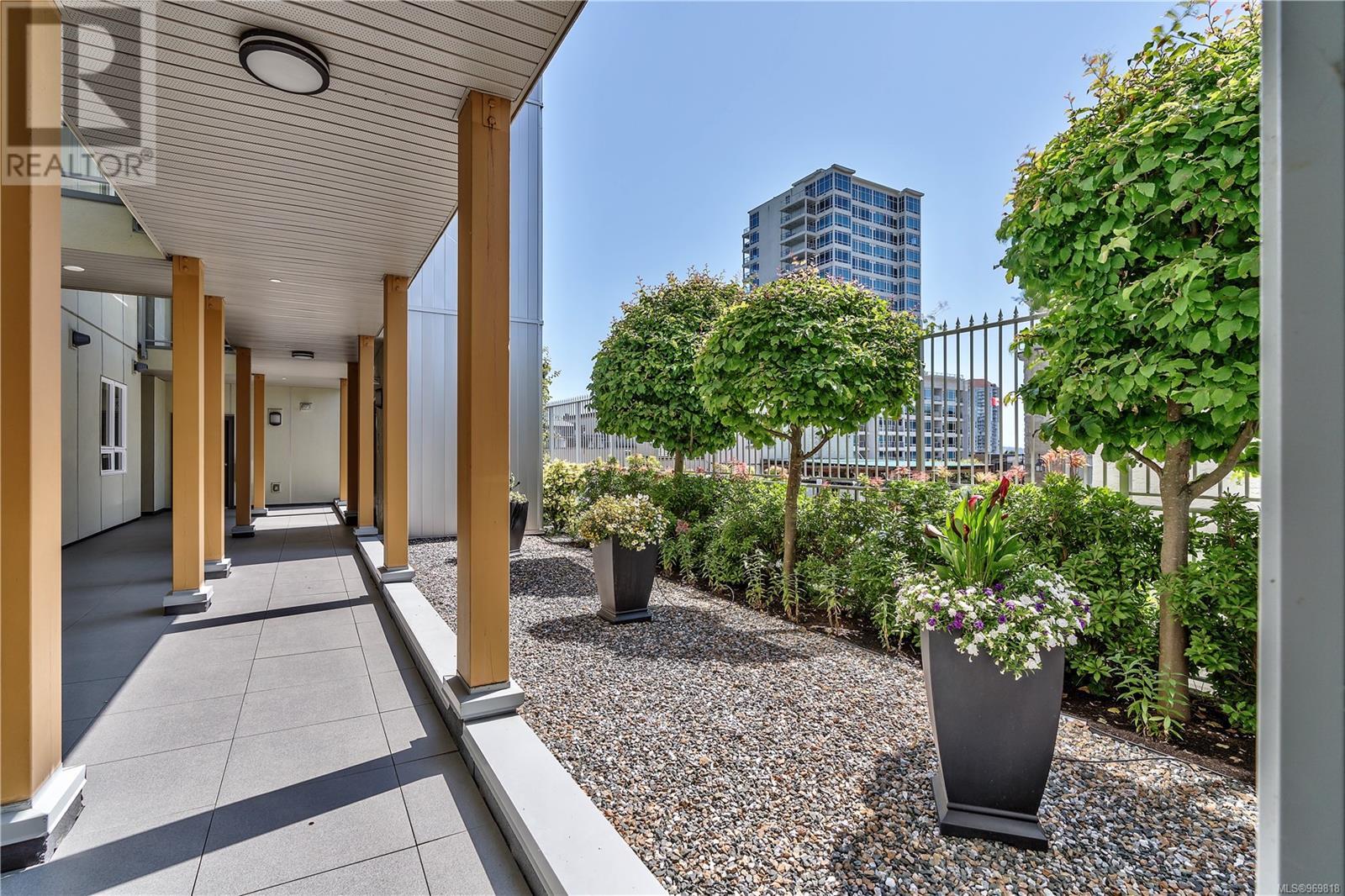 504 10 Chapel St Property Photo 69