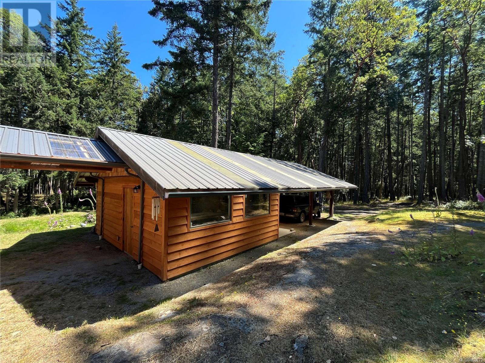530 Flewett Dr Property Photo 31