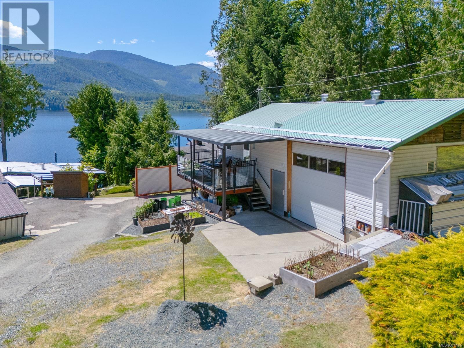 8856 Stirling Arm Dr Property Photo 26