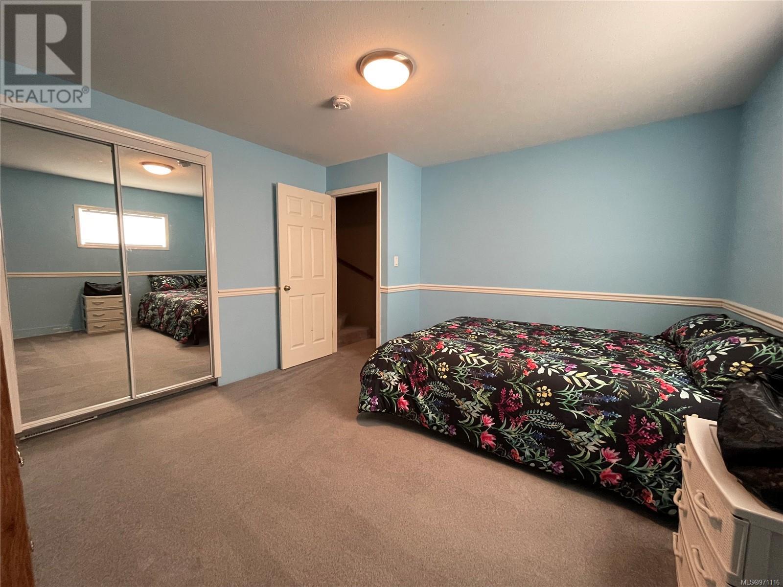 8856 Stirling Arm Dr Property Photo 34