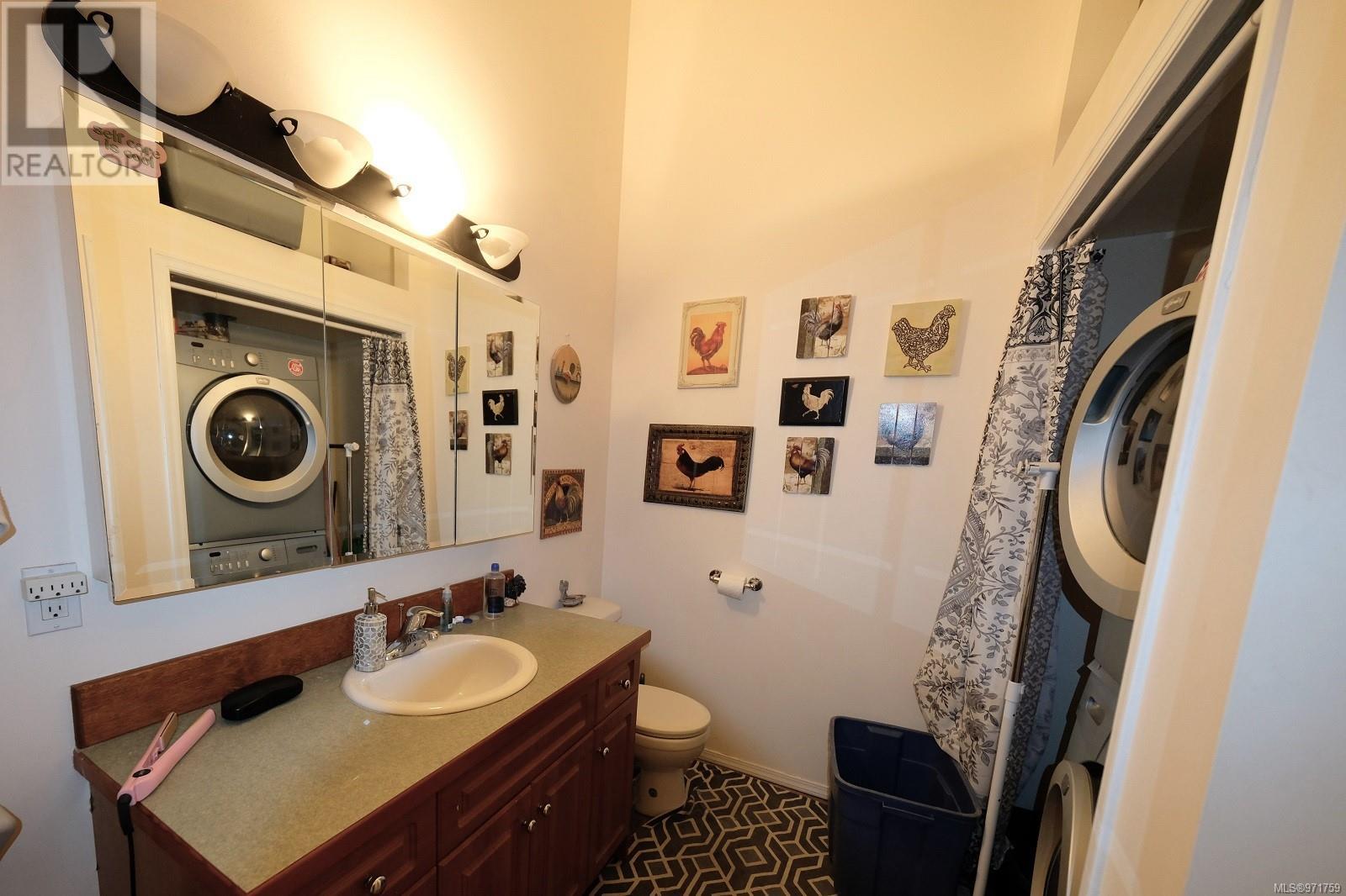 2 671 Industrial Way Property Photo 20