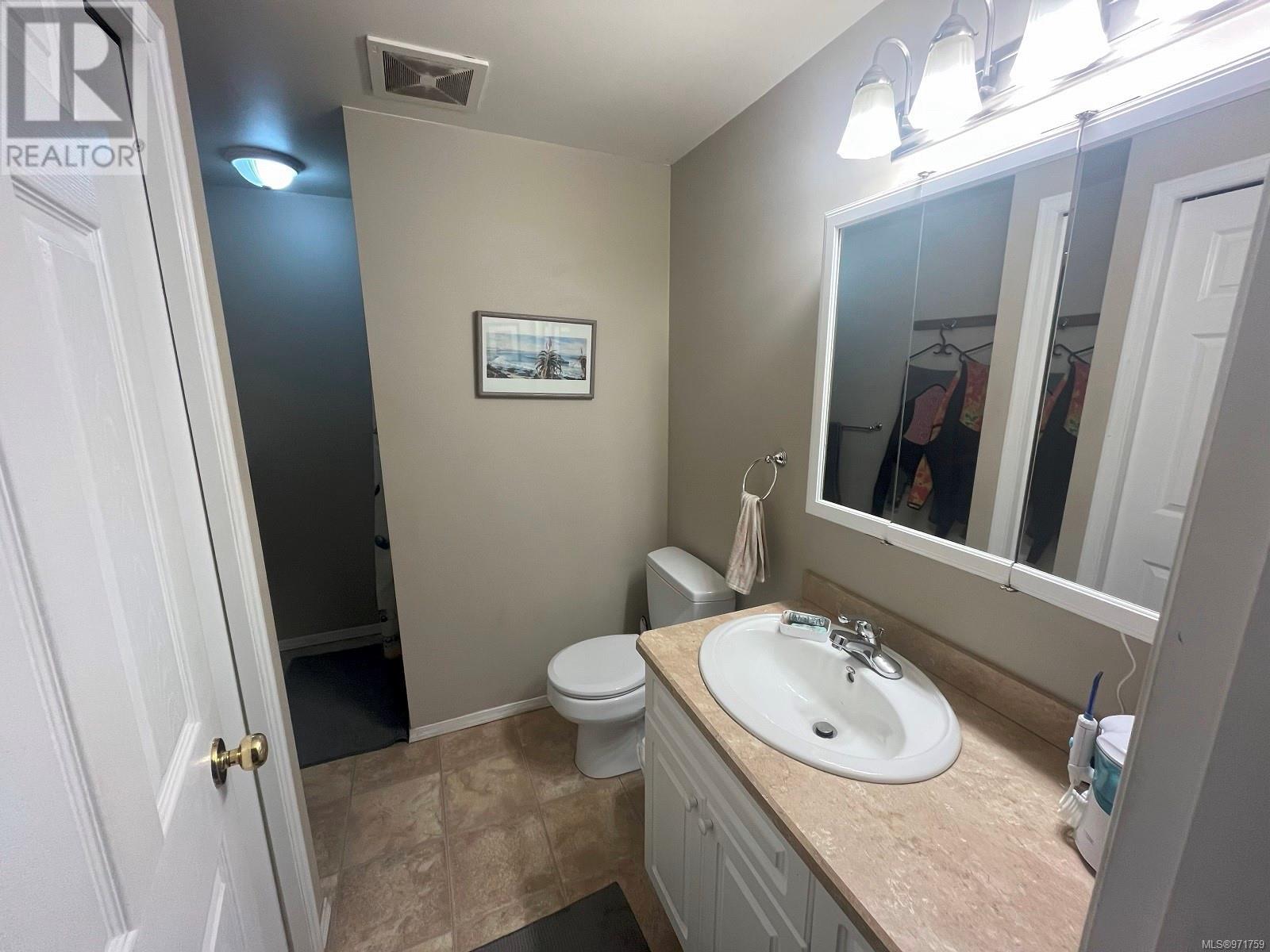 2 671 Industrial Way Property Photo 30