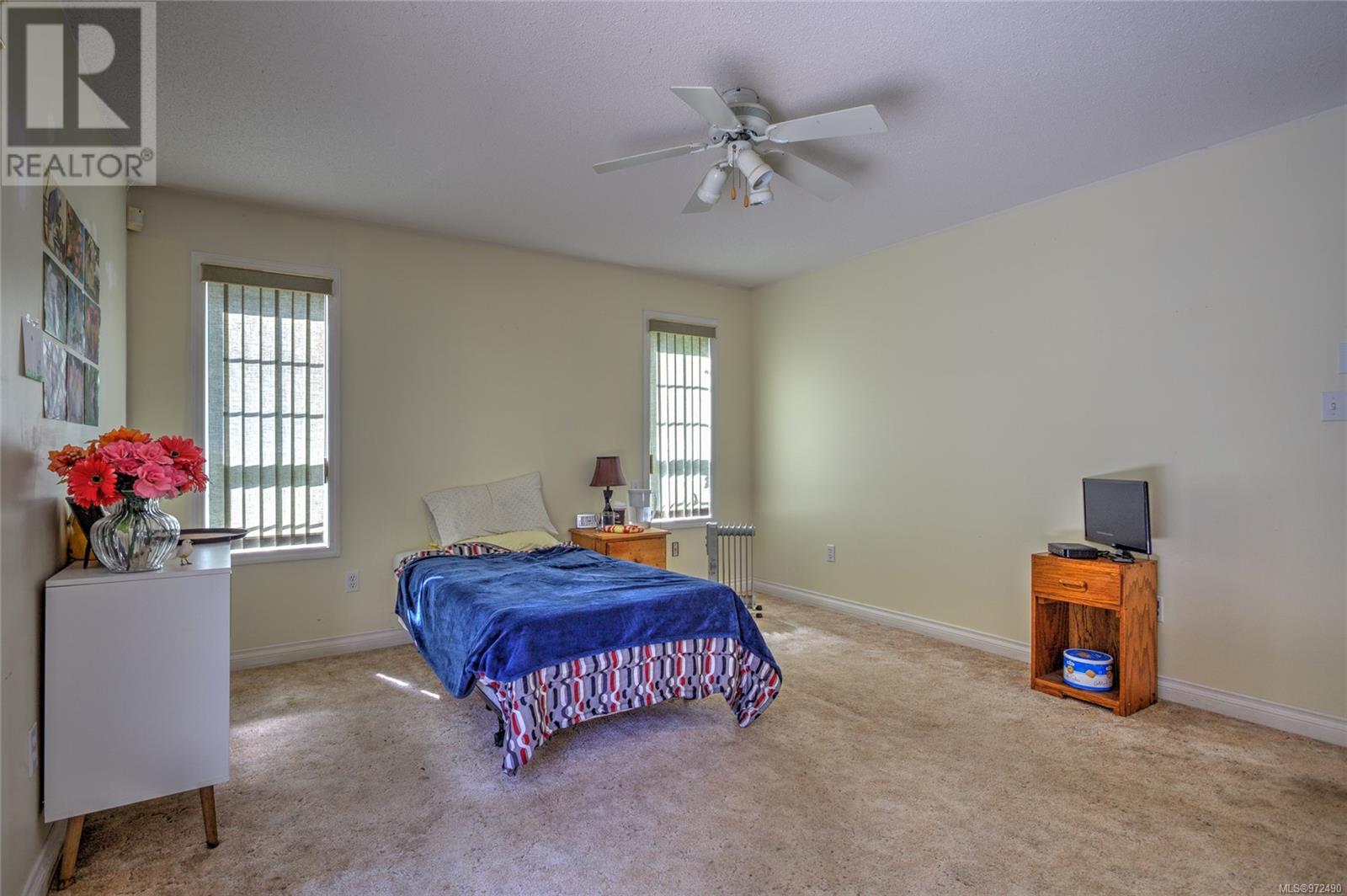 3112 Henry Rd Property Photo 15