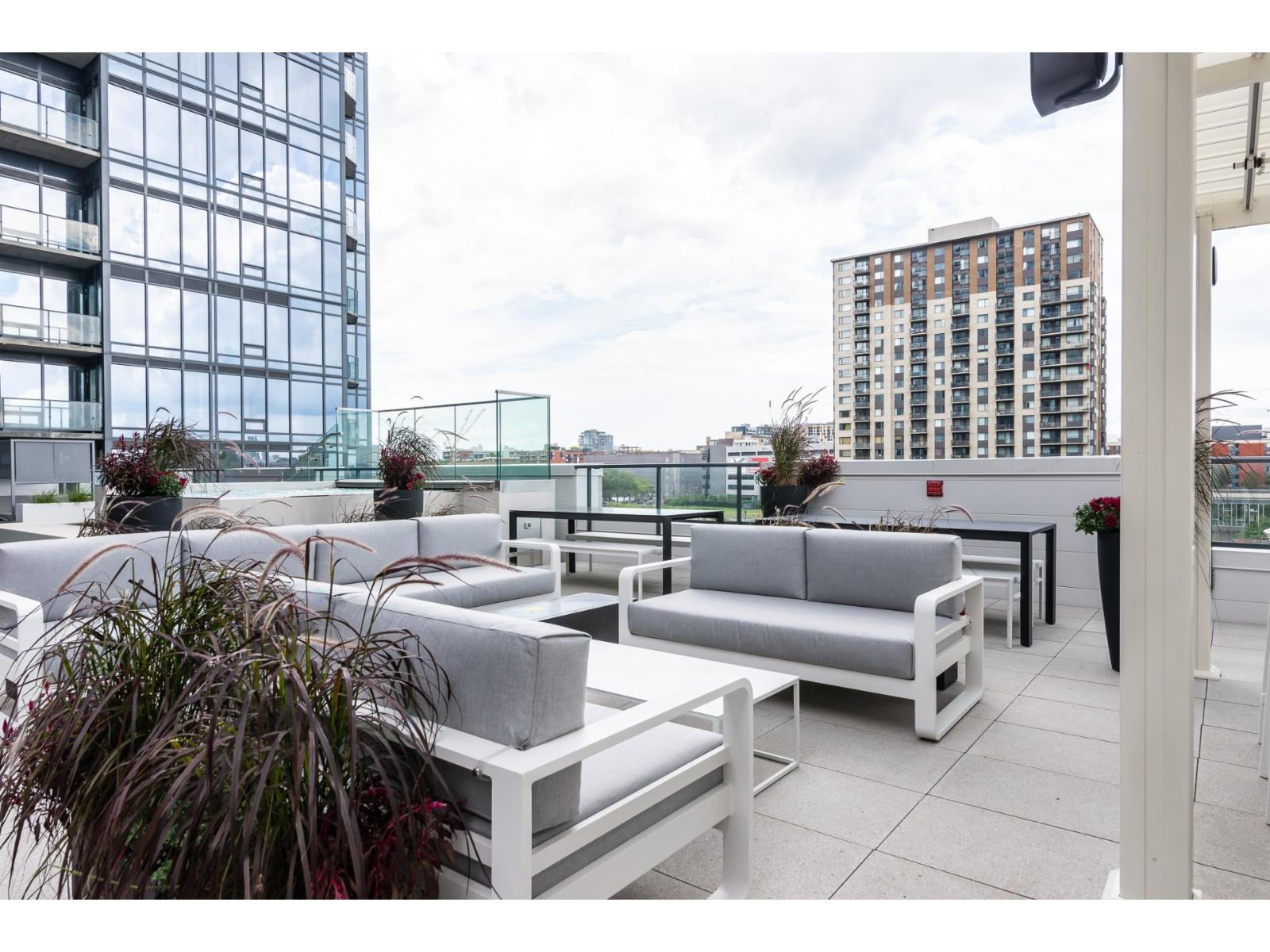 1188 Rue St-antoine O., #403 Property Photo 10