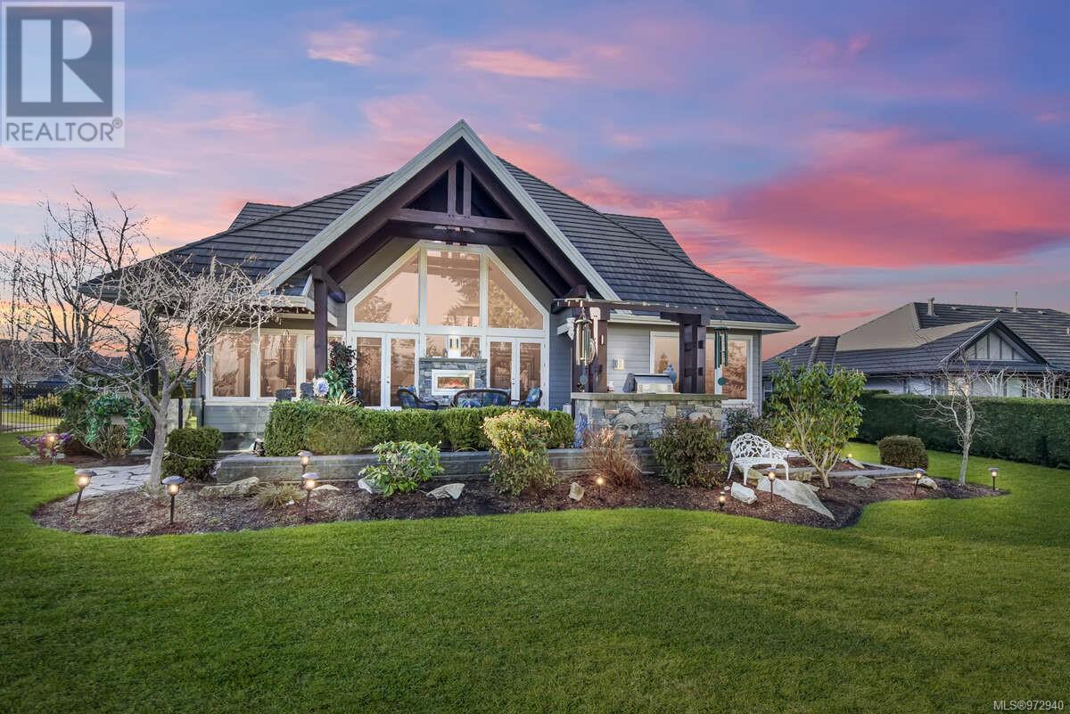 3376 Majestic Dr Property Photo 1