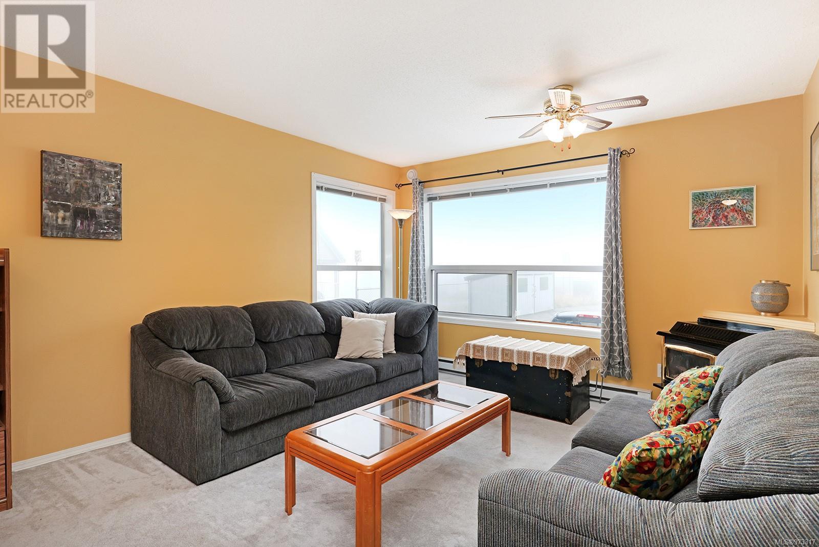 101 1105 Henry Rd Property Photo 5