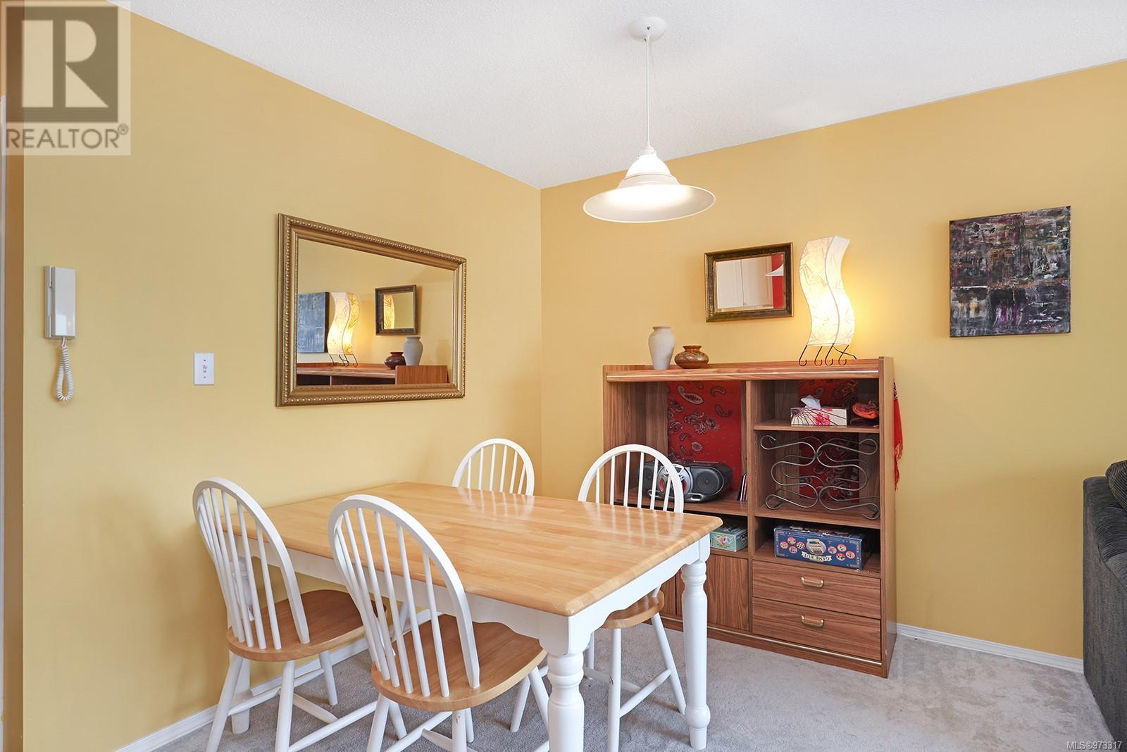 101 1105 Henry Rd Property Photo 6
