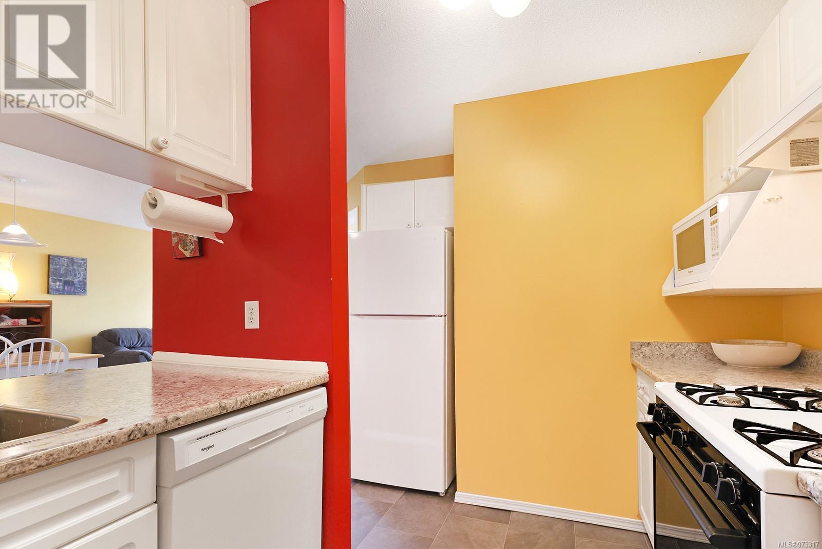 101 1105 Henry Rd Property Photo 12