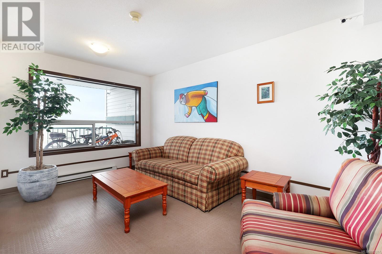 101 1105 Henry Rd Property Photo 17