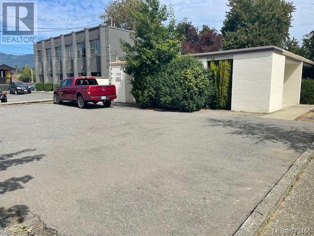 4425 Gertrude St Property Photo 2