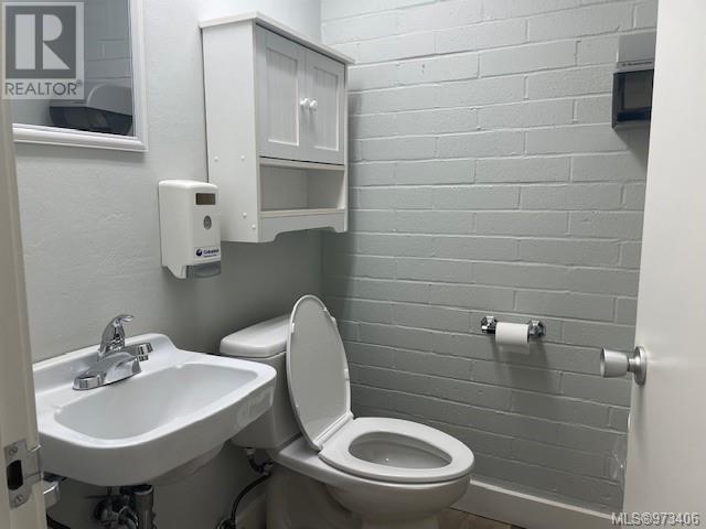 4425 Gertrude St Property Photo 19