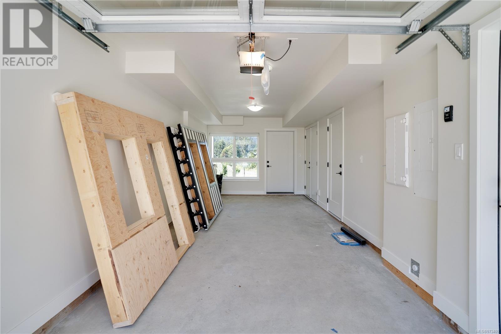 2821 Caster Pl Property Photo 65