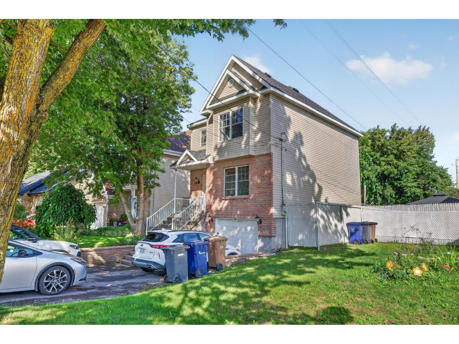 164 Boul. Ste-Rose E. Property Photo 1