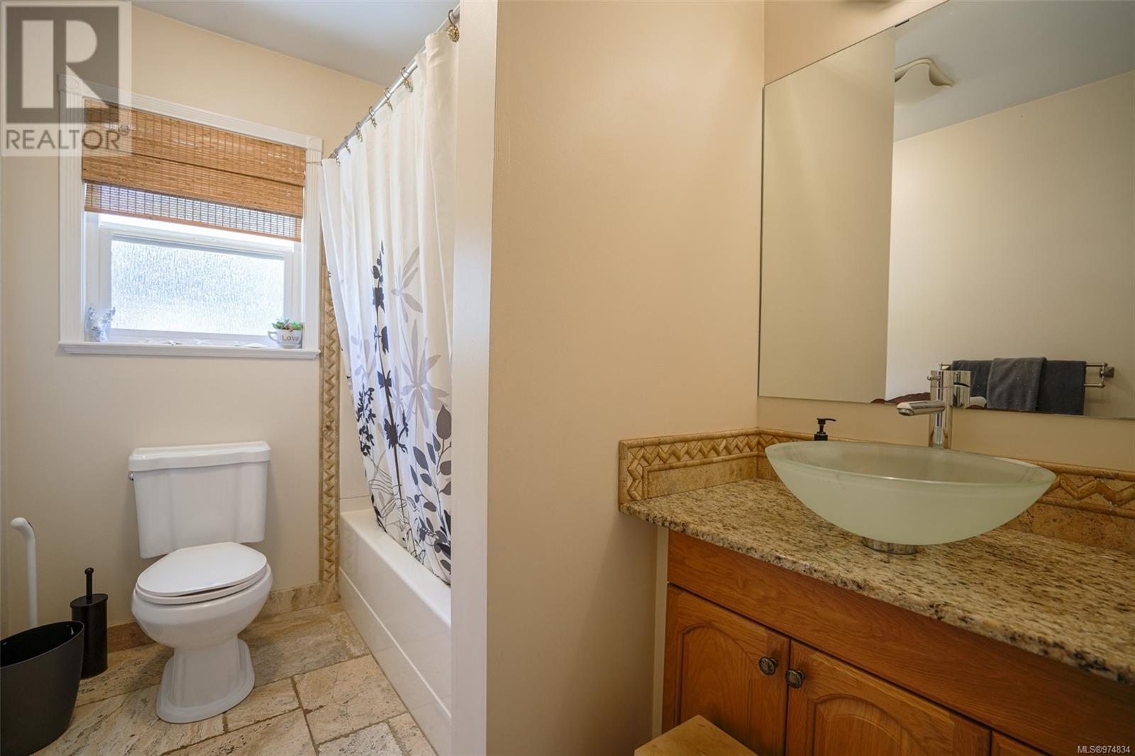 5953 Stuart Ave Property Photo 32