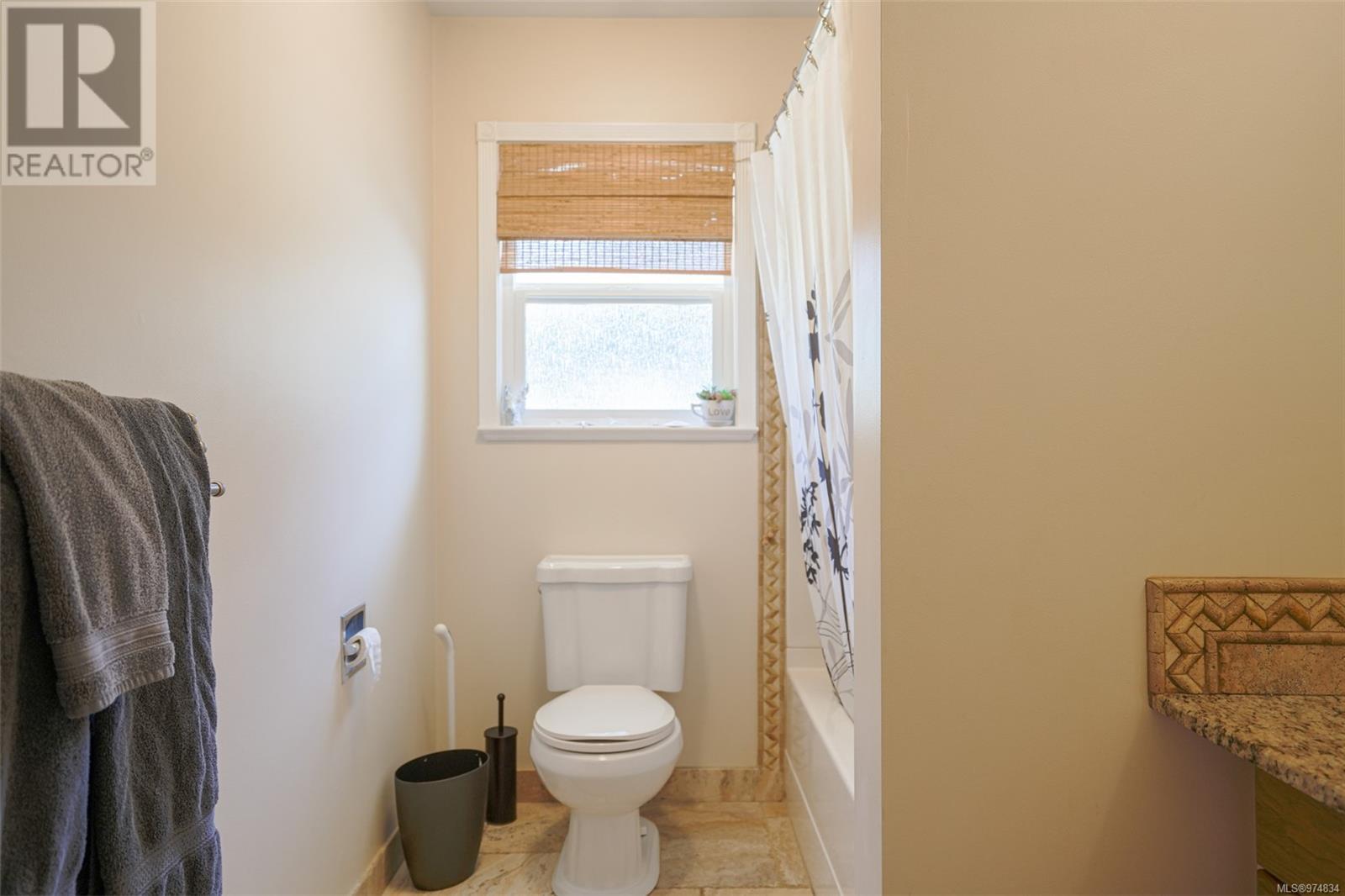5953 Stuart Ave Property Photo 33