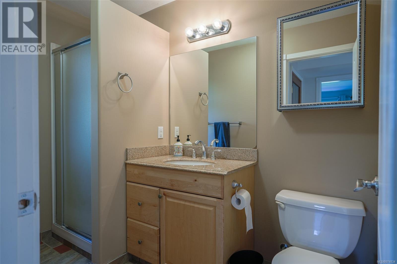 5953 Stuart Ave Property Photo 44