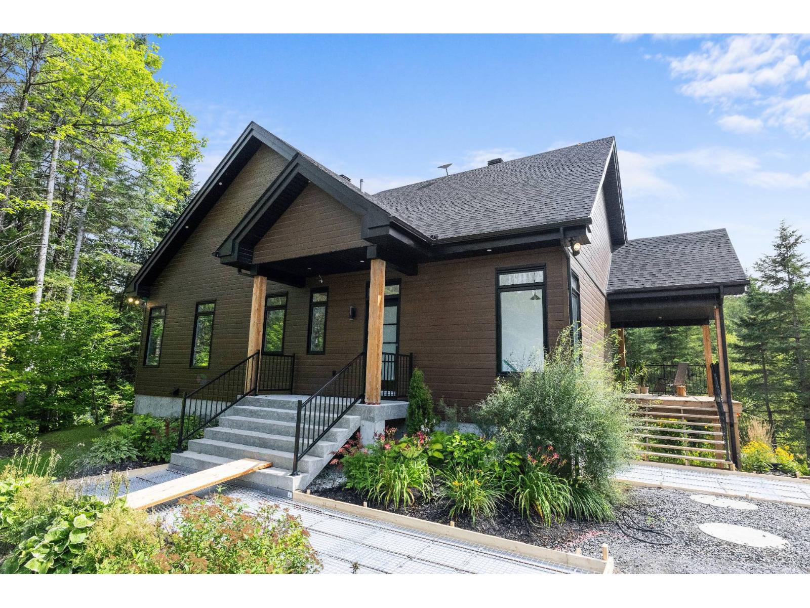 6342 Rue Kaiser Photo de la propriété 1