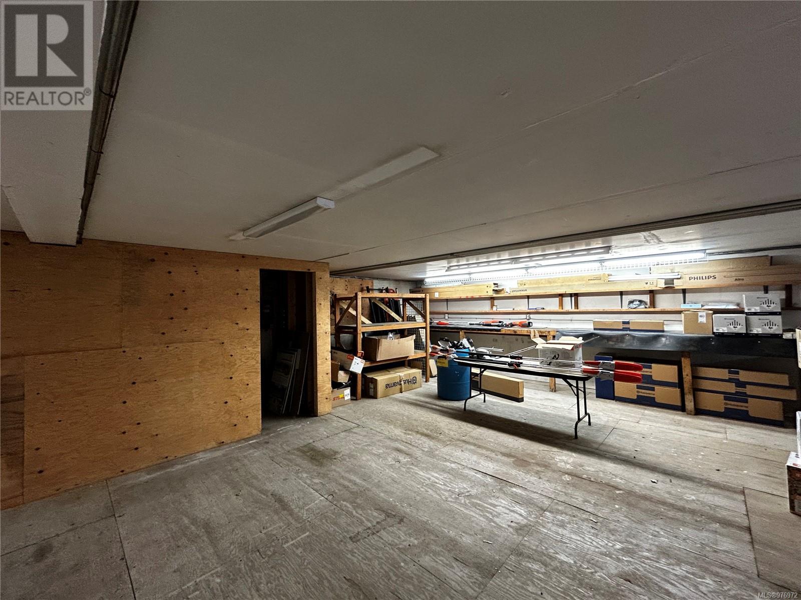 2935 Sprott Rd Property Photo 14