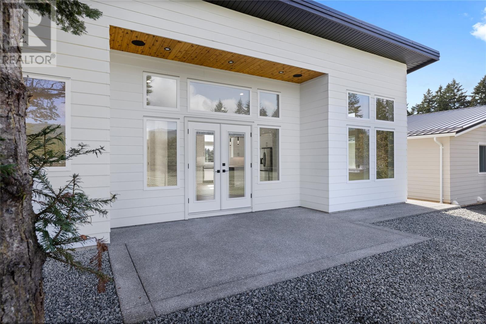 136 4065 Mcbride St Property Photo 34