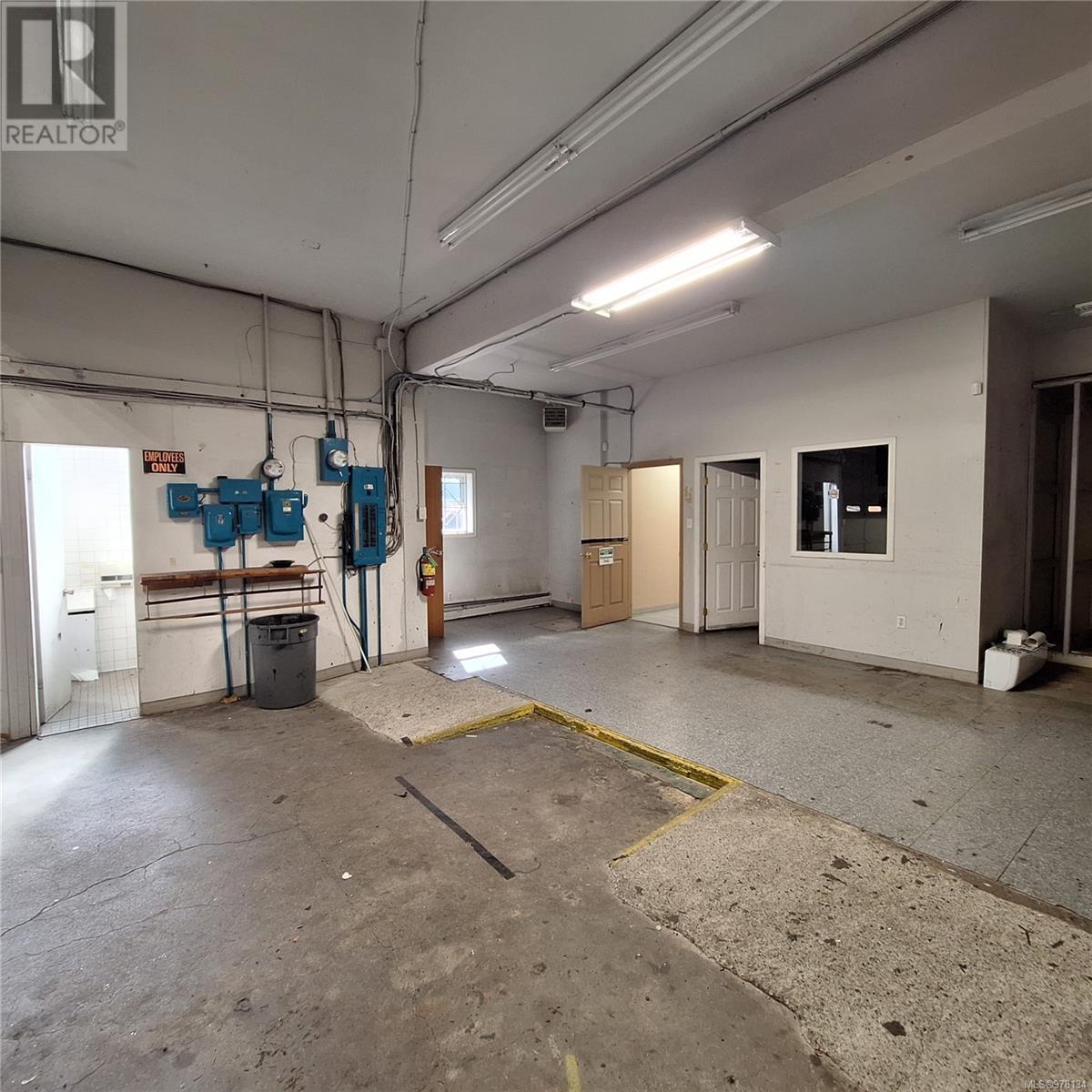 35 Nicol St Property Photo 5