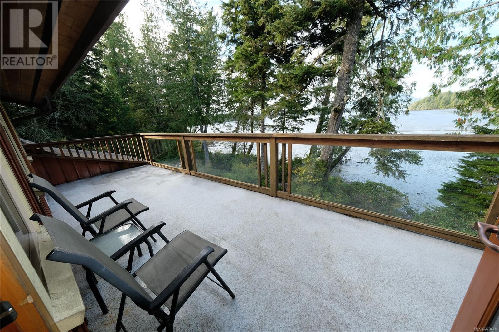 1027 Jensens Bay Rd Property Photo 18