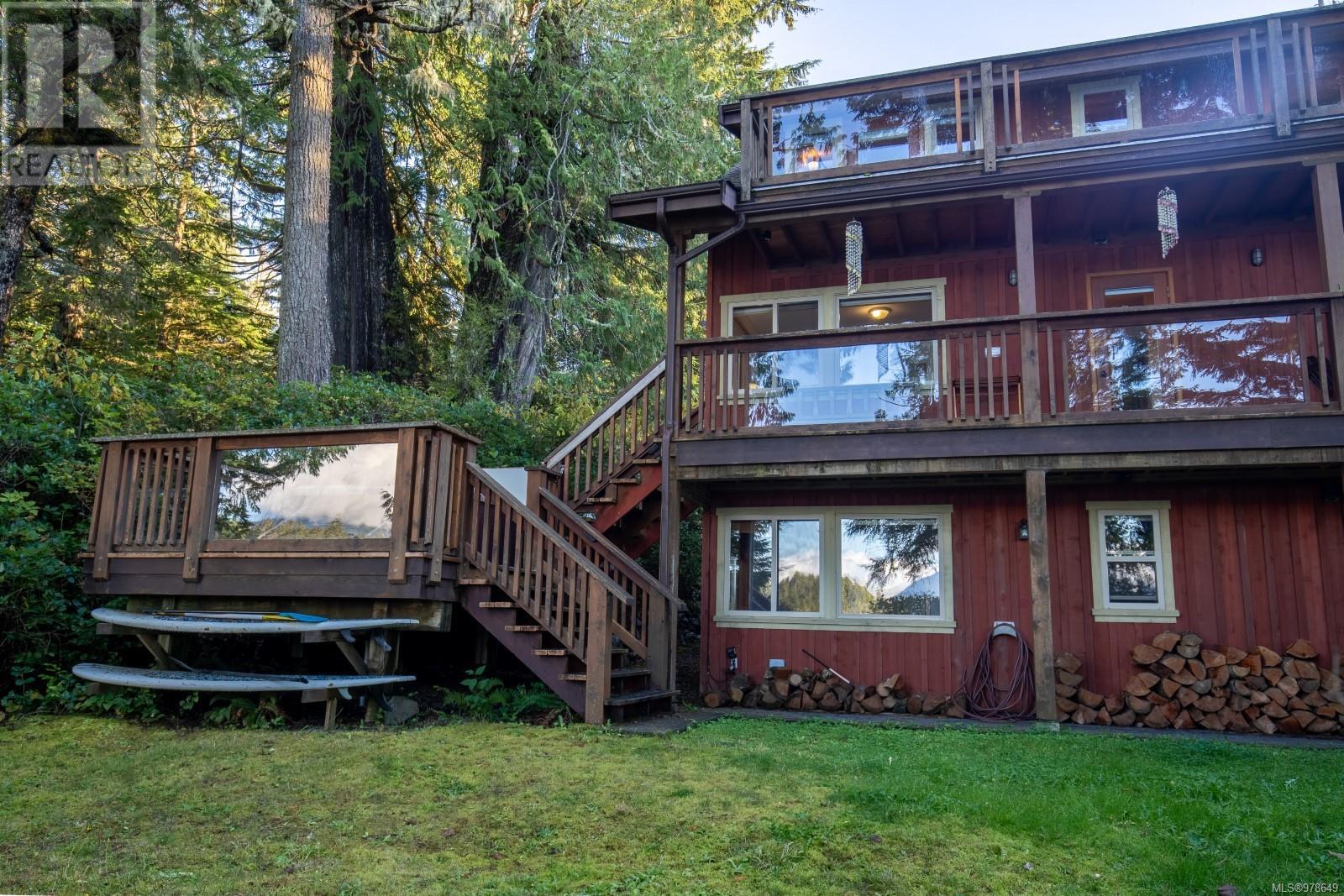 1027 Jensens Bay Rd Property Photo 45
