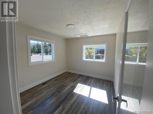 2750 Cumberland Rd Property Photo 2
