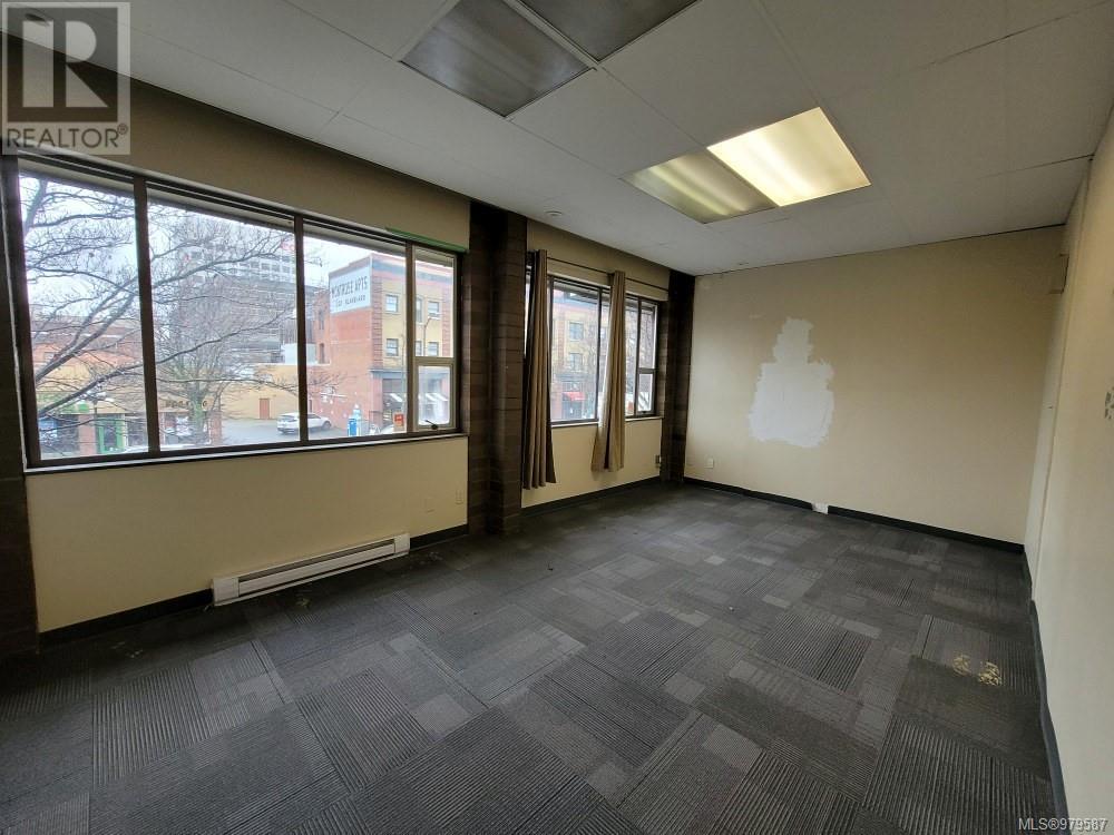 201 1111 Blanshard St Property Photo 4
