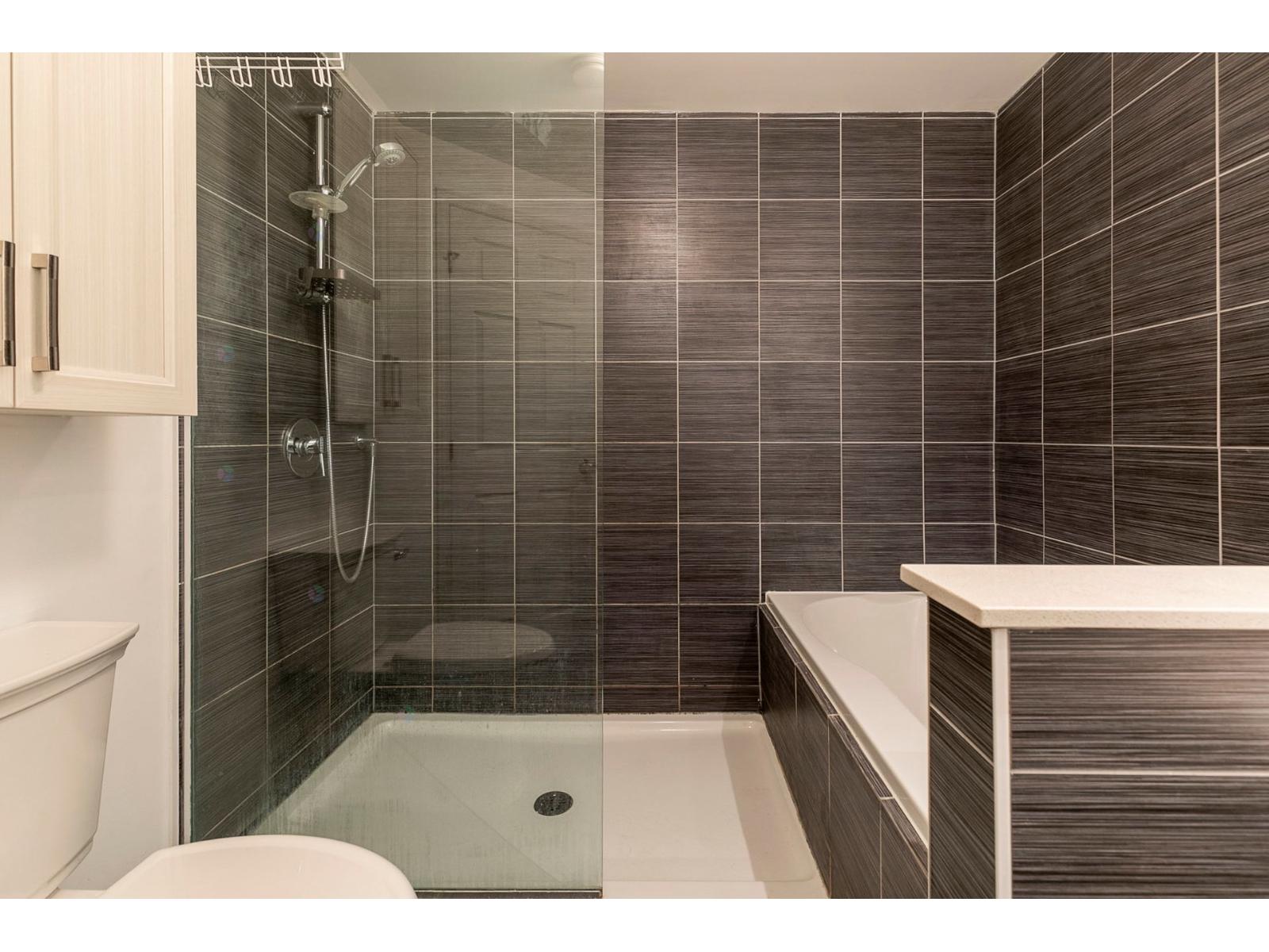 1235 Rue Bishop, #506 Property Photo 21