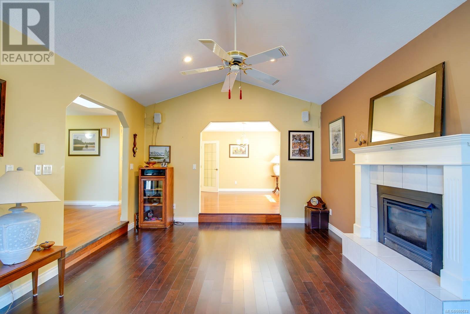 5205 Darnley Rd Property Photo 6