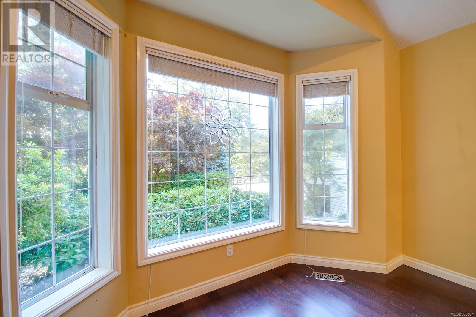 5205 Darnley Rd Property Photo 8