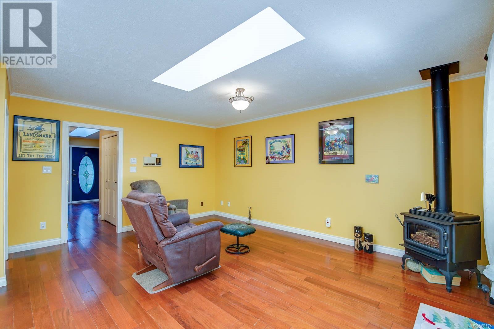 5205 Darnley Rd Property Photo 14