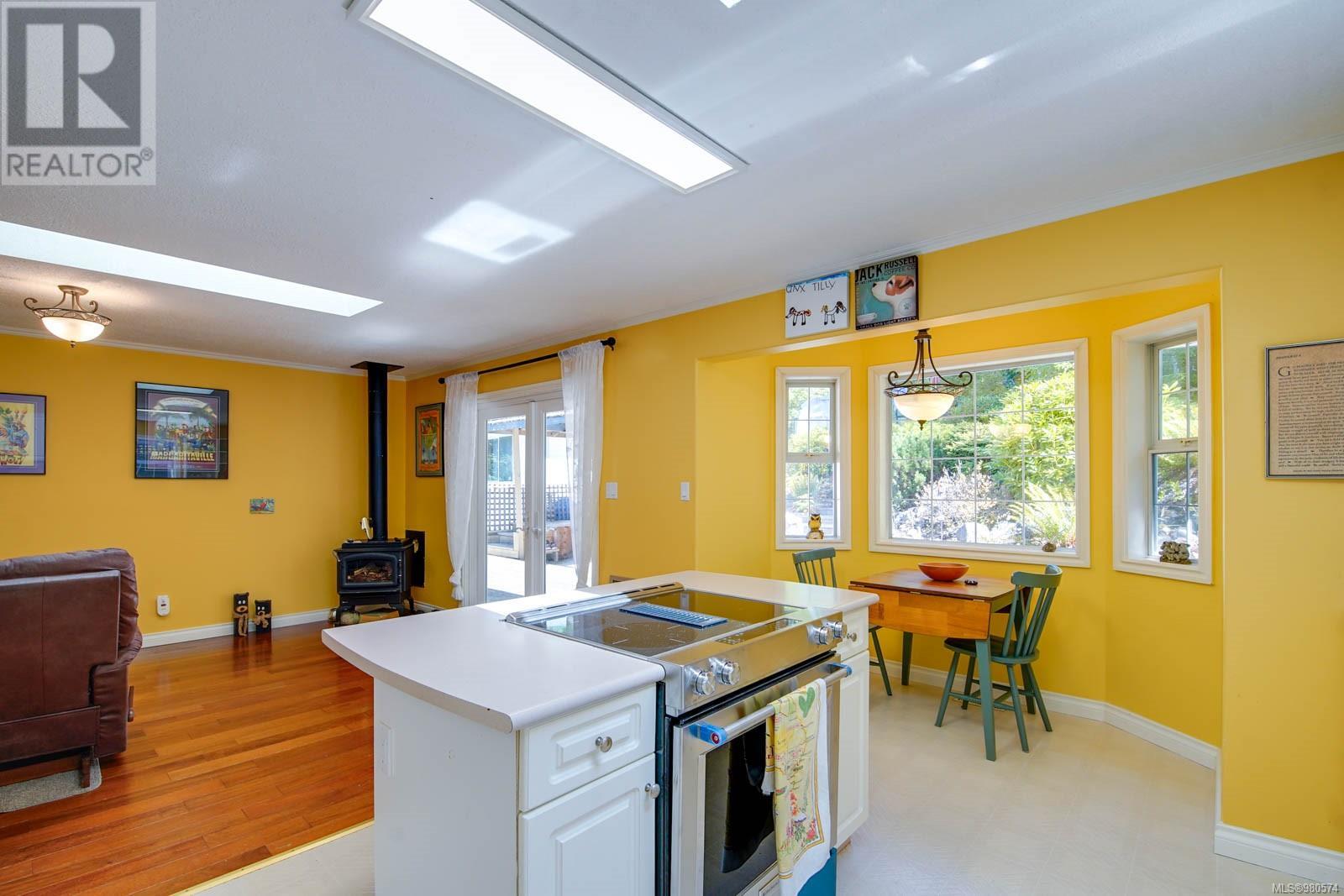 5205 Darnley Rd Property Photo 19
