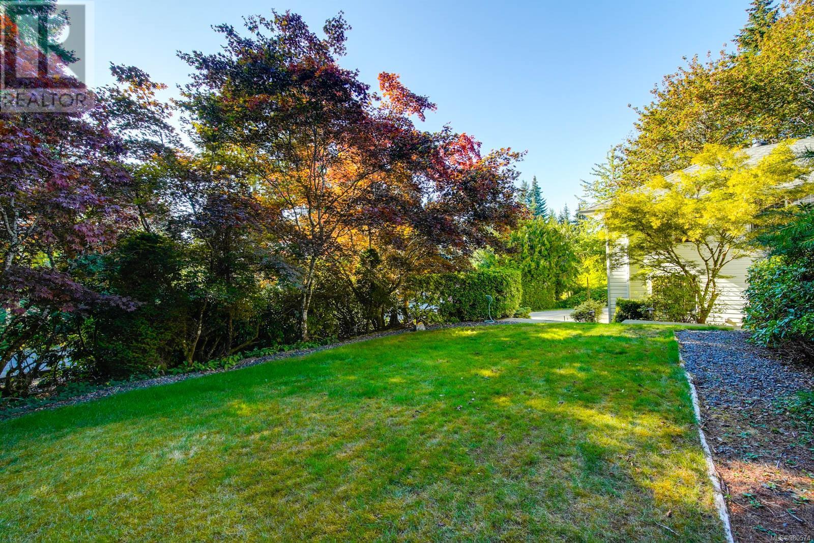 5205 Darnley Rd Property Photo 65