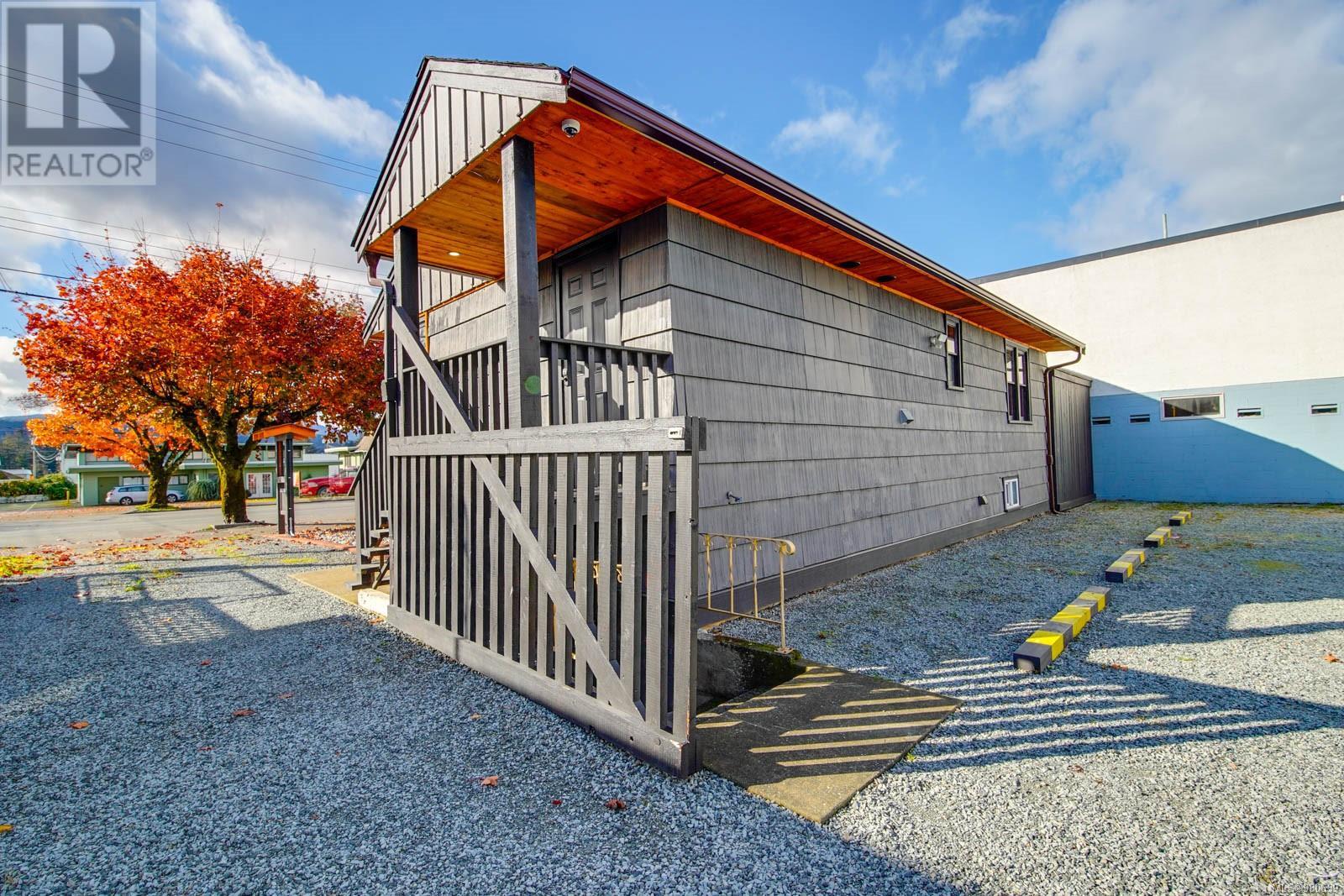 4473 Gertrude St Property Photo 46