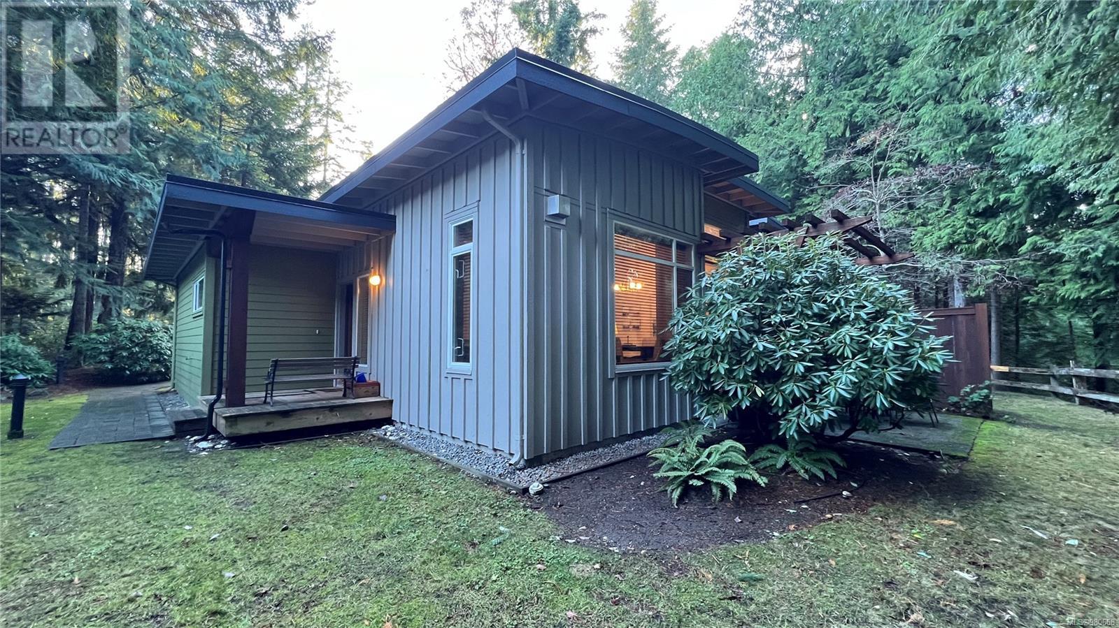 65 1059 Tanglewood Pl Property Photo 4