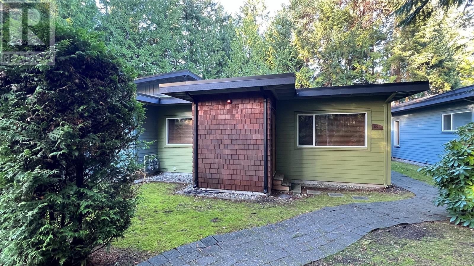 65 1059 Tanglewood Pl Property Photo 8