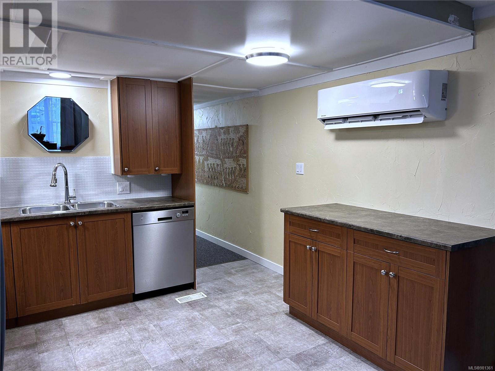 66 25 Maki Rd Property Photo 3