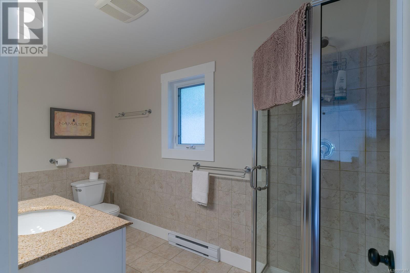 6373 Salal Rd Property Photo 17